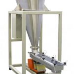 volumetric dry feeder