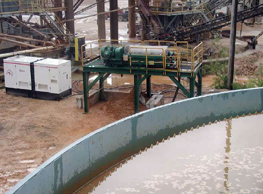 centrifuge to dewater slurry and fines