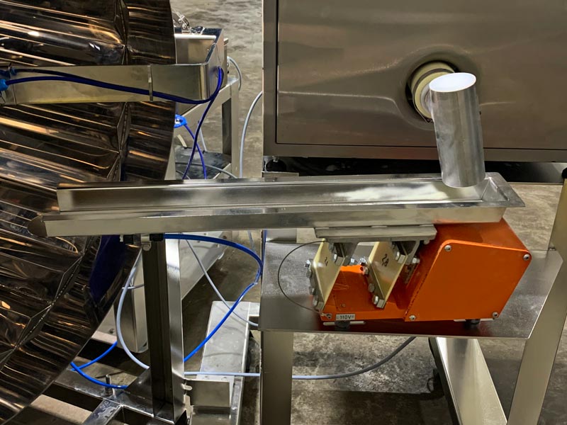 seasoning dispenser for tumble drum