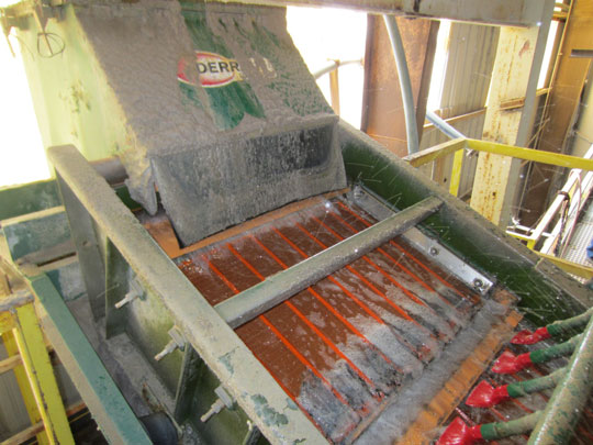 silica-sand-wet-scalping-screen-3
