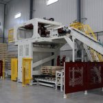 001-bags-conveyed-into-medium-high-speed-gantry-palletizer-system