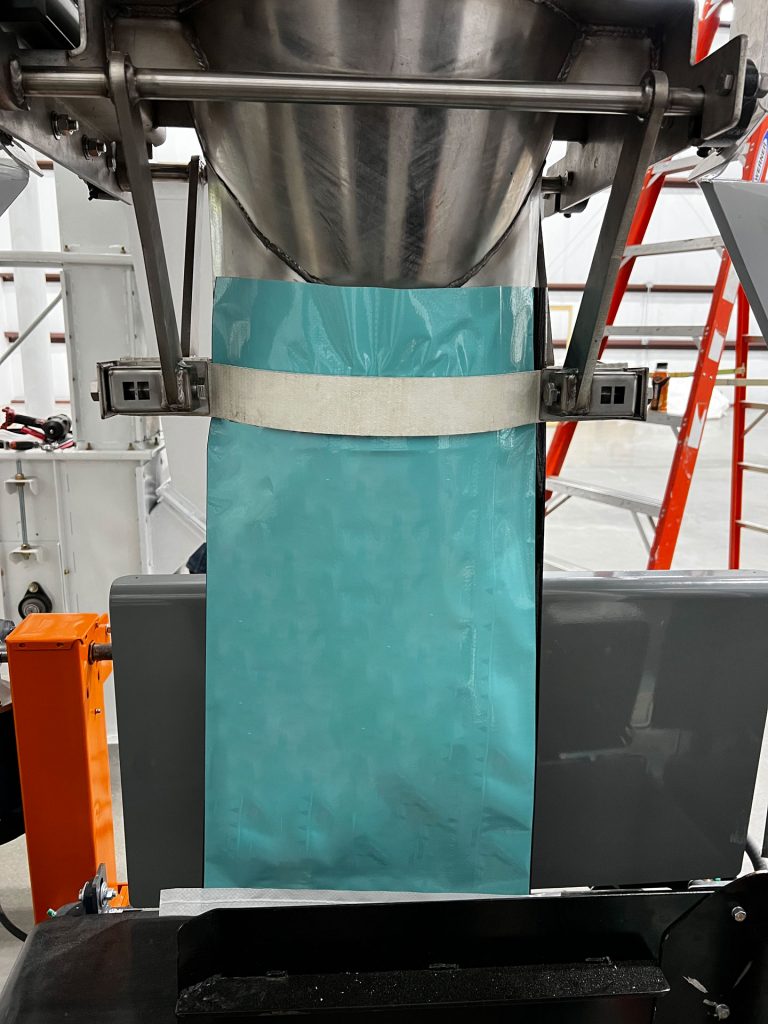 50 pound open top BOPP bag and dust tight clamp