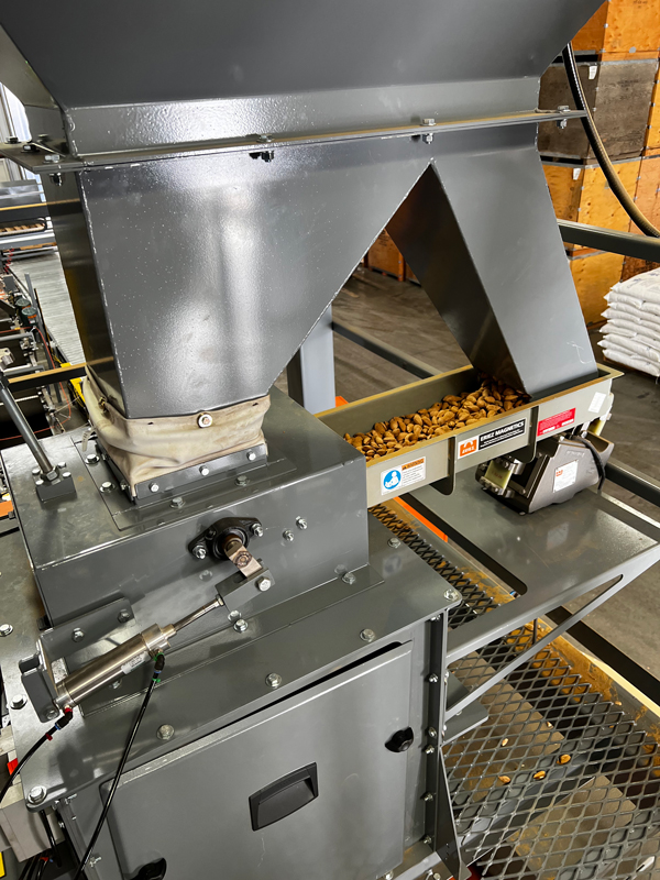 vibratory fed bagger