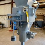 mechanical gross weigh bagging scale left