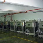 short stainless steel intermediate bulk containers with conical bottoms