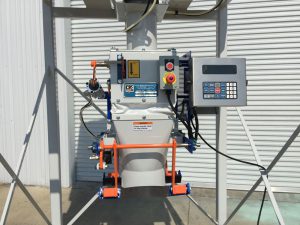 bag filling machine under buckhorn probox container with corn