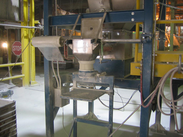 (Lower View) Bulk Bag Equipment and Unloading Station (Lower View) Bulk Bag Equipment and Unloading Station