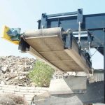 self cleaning electromagnet at rock quarry